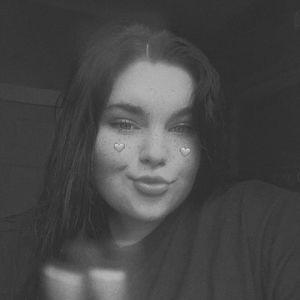 Meet your Posher, Alexia